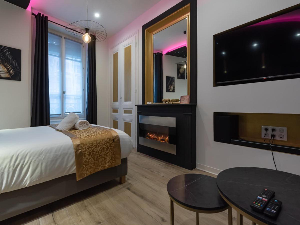 Appartement Chic Proche Bellecour Avec Parking リヨン エクステリア 写真